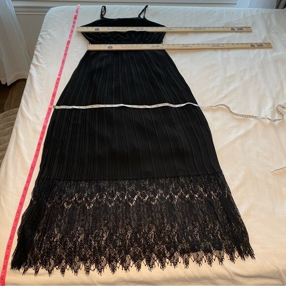 NWT  YA LA Maxi Dress Silk Lace Pleats Slip Style Sexy Glam Black Size M - Picture 14 of 14